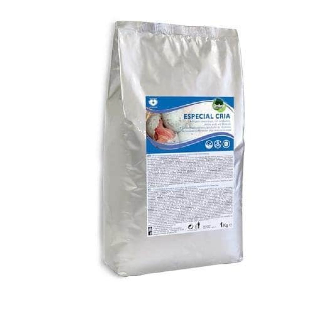 Alimento especial para gatos de alta calidad, rico en nutrientes y delicioso sabor.